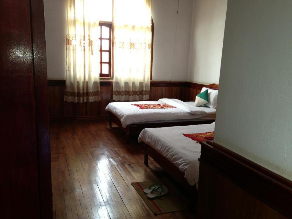 Отель Duangkeomany Муанг-Пхонсаван Номер фото